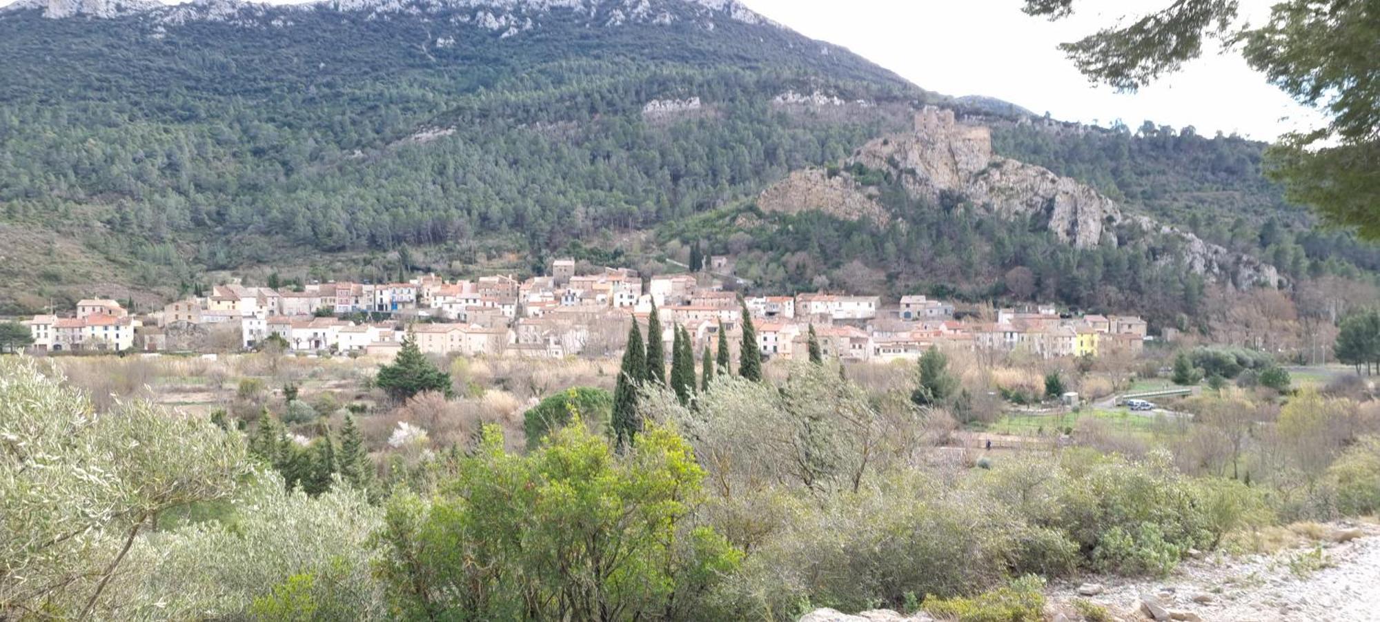 Gite Rue Tranquille Padern Exterior foto