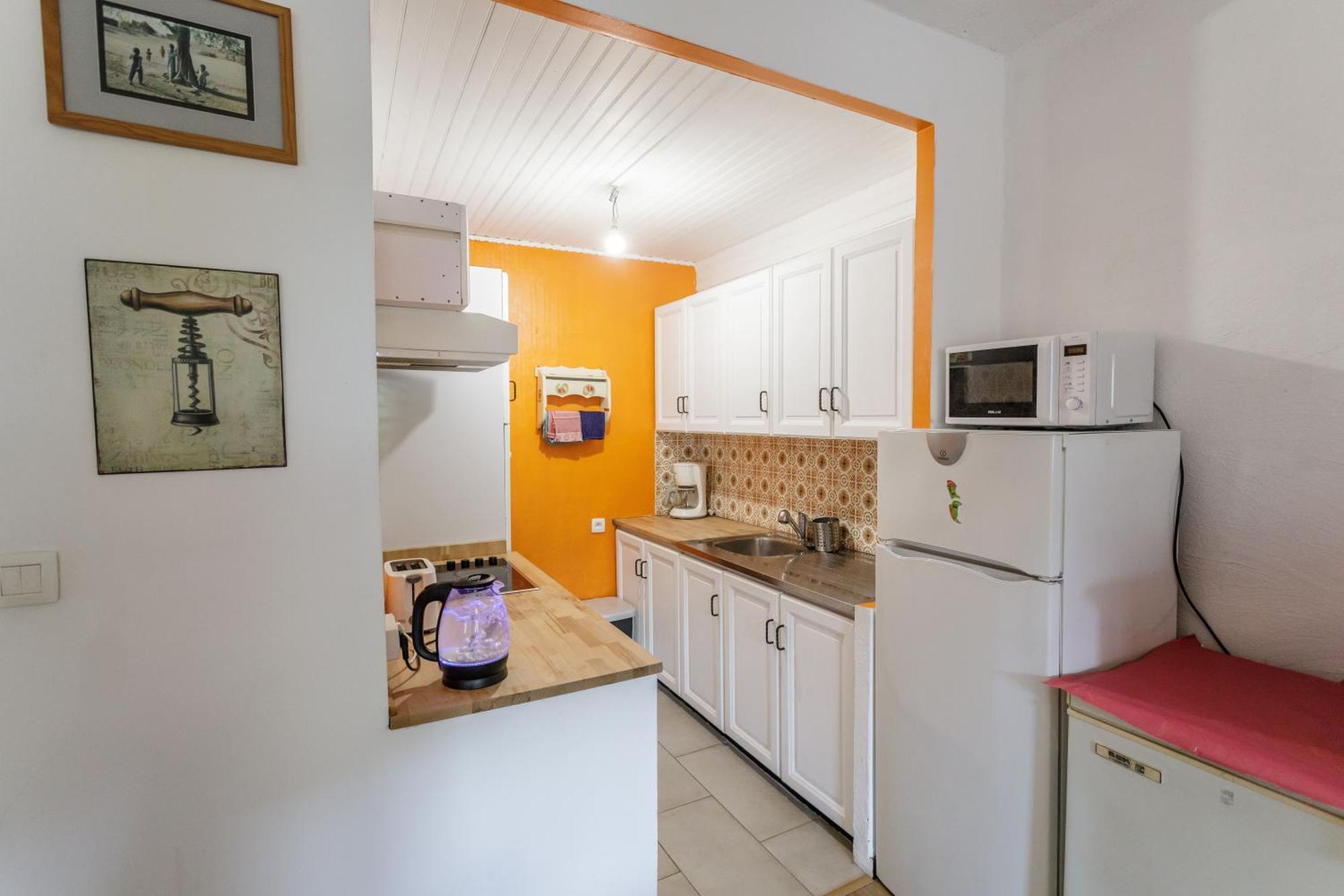 Gite Rue Tranquille Padern Exterior foto